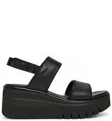 Sandały na koturnie Tamaris czarne 