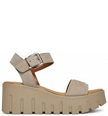 Sandały na koturnie Tamaris brązowe 