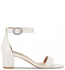 Sandały na słupku Nine West białe 