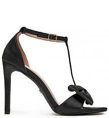 Sandały na szpilce DeeZee czarne 