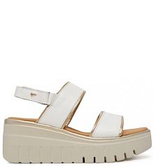 Sandały na koturnie Tamaris białe 