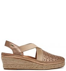 Sandały na koturnie Pikolinos złote 