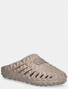 Klapki EA7 Emporio Armani  beżowe damskie XK385.XBR001