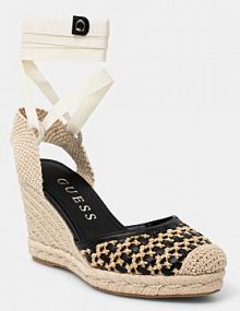 Sandały na koturnie Guess  czarne FLJNAM.FAB04.BLACK