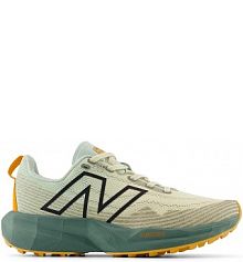 Buty do biegania w terenie New Balance białe/brązowe/beżowe damskie FuelCell Venym WTVNYMD1