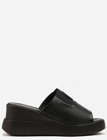 Czarne Klapki Vices na Koturnie Ozdobione Perforacją Mevirella damskie
