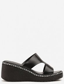 Czarne Klapki na Koturnie Vices Ozdobione Napisami Linaretia damskie