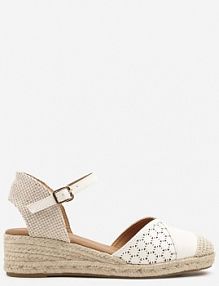 Białe Sandały Vices na Plecionym Koturnie w Stylu Boho Erathria