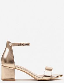 Szampańskie Basicowe Sandały na Słupku Vices z Paskiem Wokół Kostki Varhira