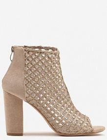 Ciemnobeżowe Siateczkowe Botki Vices na Słupku Sovhira
