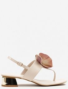 Beżowe Sandały w Stylu Japonek Vices na Niskim Słupku z Kwiatowym Zdobieniem Natrina Renee