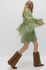 Zamszowe kozaki ze zdobieniem Reserved beżowe damskie 073CQ-80X