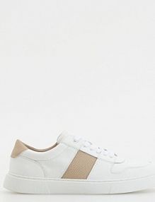 Skórzane sneakersy Reserved białe męskie 234CR-00X