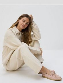 Zamszowe loafersy Reserved pastelowy/róż 252CQ-03X