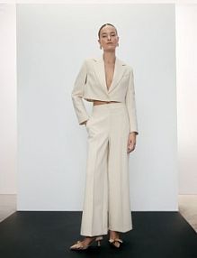 Czółenka na obcasie kitten Reserved beżowe 269CQ-80X