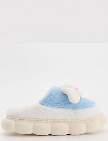 Niebiesko-białe puchate kapcie Cinnamoroll House wielobarwny damskie 766DU-MLC