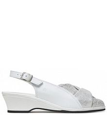 Sandały na koturnie Suave białe 