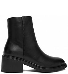 Botki na słupku JENNY czarne 