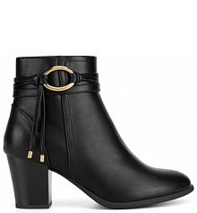 Botki na słupku Clara Barson czarne 