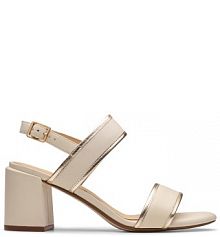 Sandały na słupku Clarks beżowe 