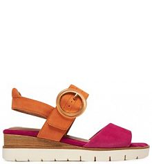 Sandały na koturnie Tamaris różowe 