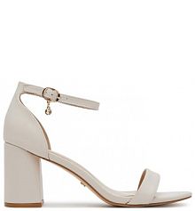 Sandały na słupku Lasocki kremowe 