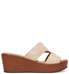 Klapki Lasocki beżowe damskie 