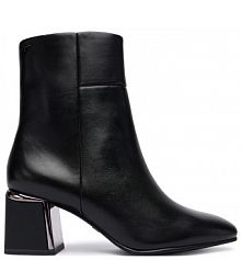 Botki na słupku Tamaris czarne