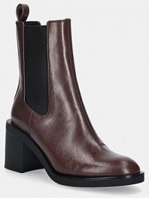 Botki na słupku HUGO  brązowe 50552697.201