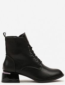 Czarne Botki Vices na Klocku ze Zdobieniem i Sznurowaną Cholewką Falmirea