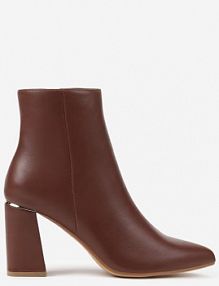 Brązowe Botki na Słupku Vices Ozdobione Przeszyciem Illvine