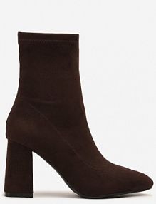Ciemnobrązowe Botki Vices z Imitacji Zamszu na Słupkowym Obcasie z Przylegającą Cholewką Morenne