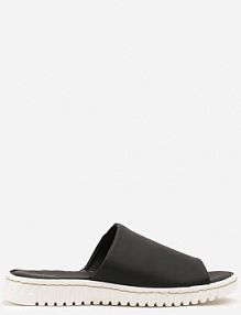 Czarne Klapki Vices z Ekoskóry na Podeszwie ze Żłobieniami Dorovia damskie