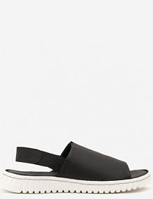 Czarne Sandały Vices z Ekozamszu na Podeszwie Zdobionej Żłobieniami Saruvelle damskie