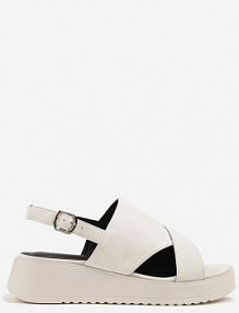 Białe Sandały Vices na Koturnie Ozdobione Wycięciami Sarerene