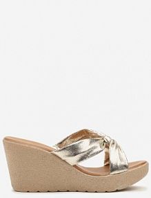 Złote Klapki Vices na Koturnie z Ozdobną Cholewką Idesena damskie