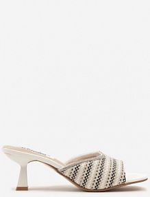 Białe Eleganckie Klapki na Obcasie Kaczuszka z Plecionym Paskiem Annalora Renee damskie