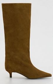 Zamszowe kozaki na obcasie Reserved beżowe damskie 044FG-80X