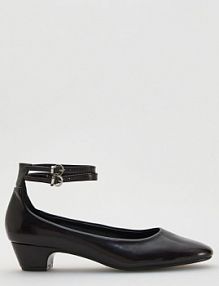 Lakierowane baleriny na obcasie Reserved bordowe damskie 150FF-83X