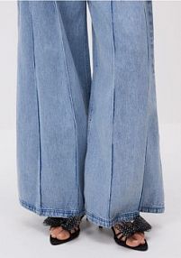 Sandały na szpilce z kokardkami Reserved czarne damskie 516CP-99X