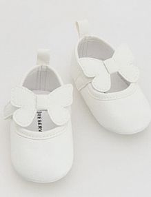 Białe baleriny Reserved dziecięce 605GG-00X