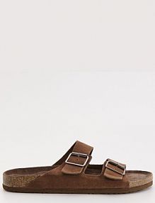 Zamszowe klapki z klamrami brązowe House damskie 832DU-88X