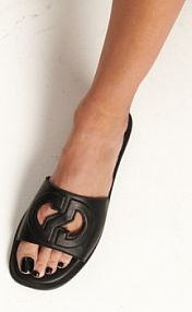 Klapki eleganckie Carinii czarne damskie