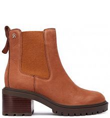 Botki na słupku Tommy Hilfiger brązowe 