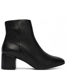 Botki na słupku HÖGL czarne 