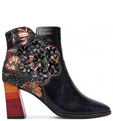 Botki na słupku Laura Vita czarne 