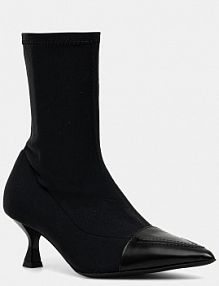 Botki na szpilce Love Moschino  czarne JA21105G0NIM100A