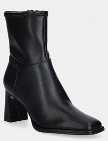 Botki na słupku Steve Madden  czarne 11005106.001