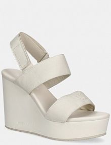 Sandały na obcasie Calvin Klein Jeans  beżowe YW0YW01790