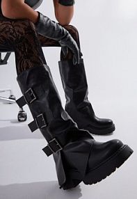 Czarne Kozaki VICES z Wywiniętą Cholewką Zdobioną Sprzączkami Anileria damskie